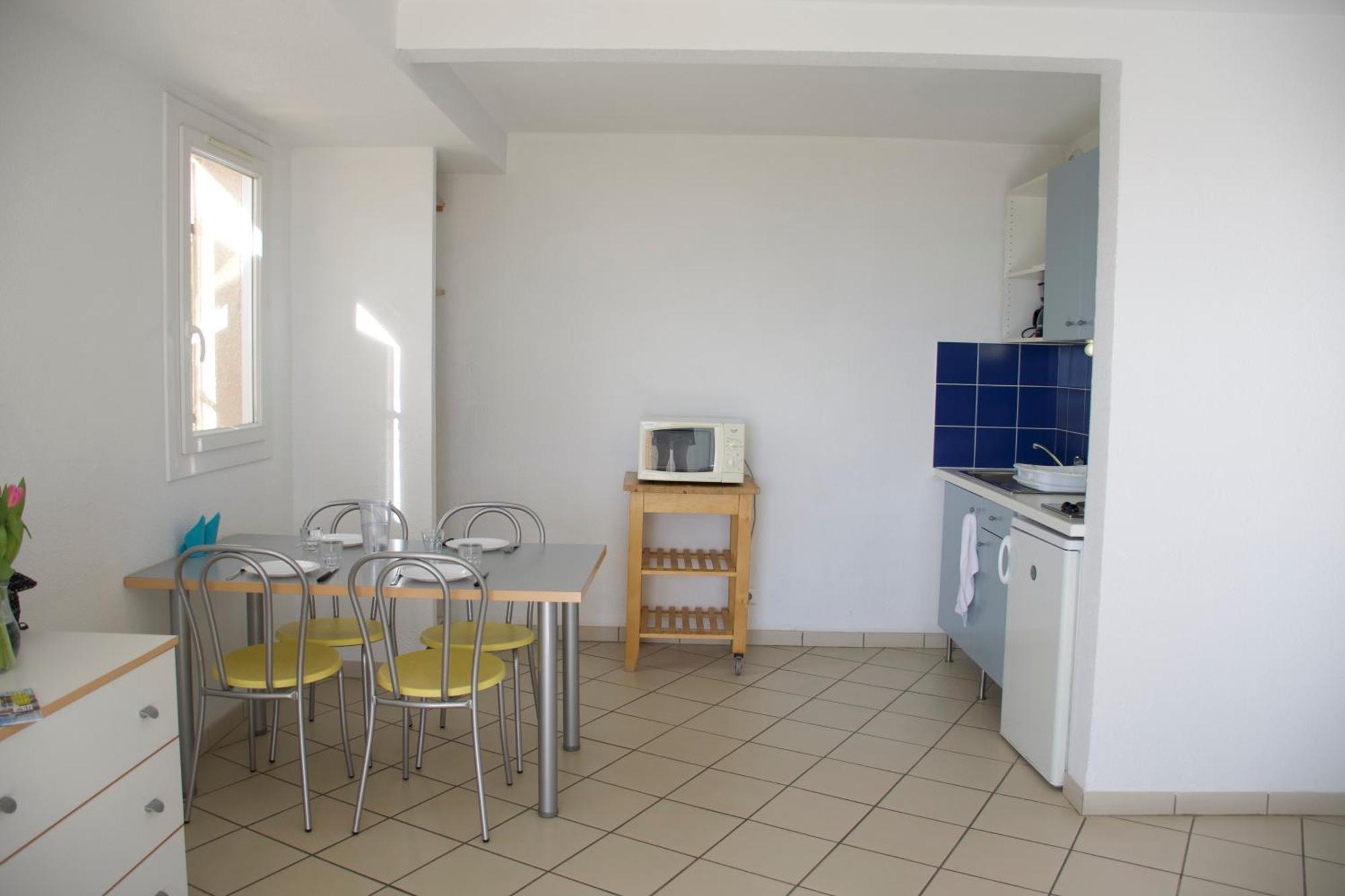 Ulvf Les Romarins Aparthotel Fleury  Luaran gambar